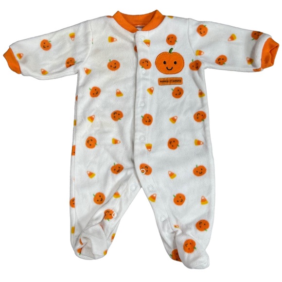 Baby girl size newborn pajamas, robe, overalls, dress bundle of 8 outfits - Picture 2 of 16